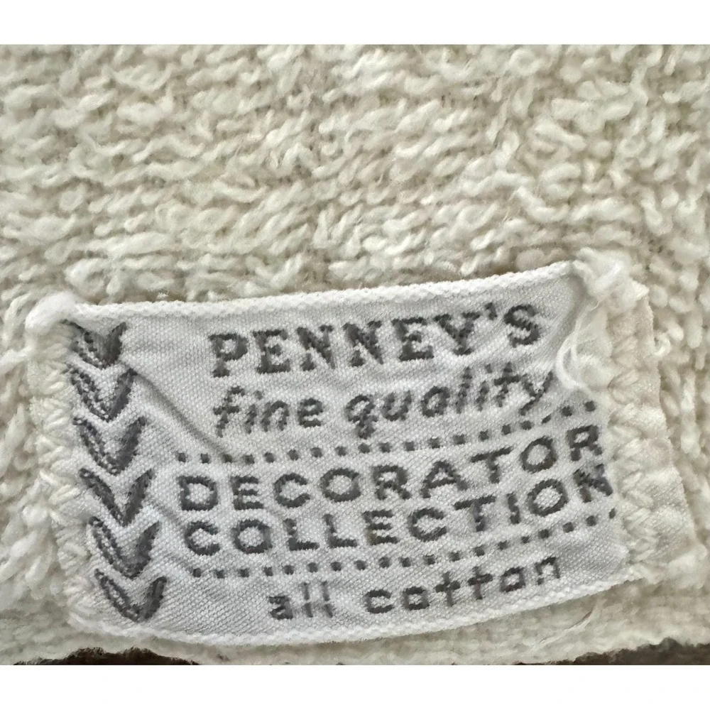 Vintage Pennys Fringe Decorator Collection Floral Bath Towel Yellow Orange
